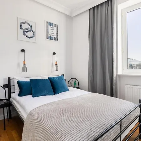 Nowiniarska 8 By Noclegi Renters Warsaw Exterior photo