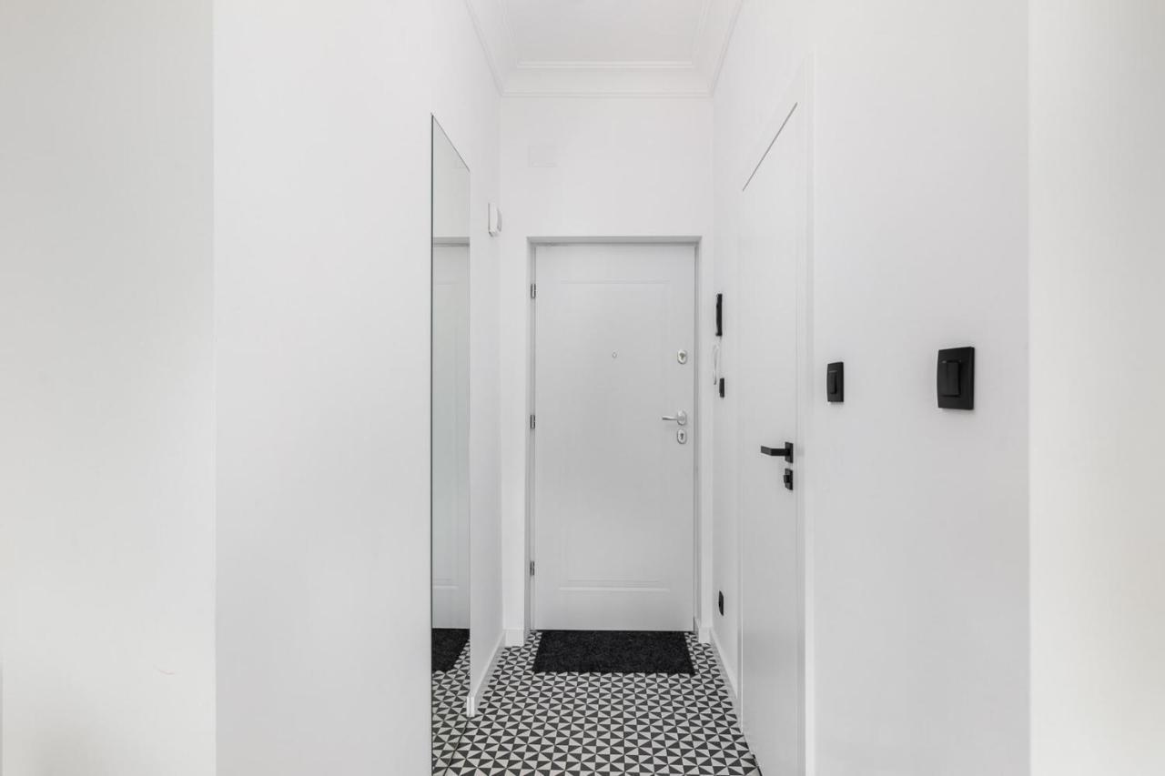 Rent Like - Nowiniarska 8 Warszawa